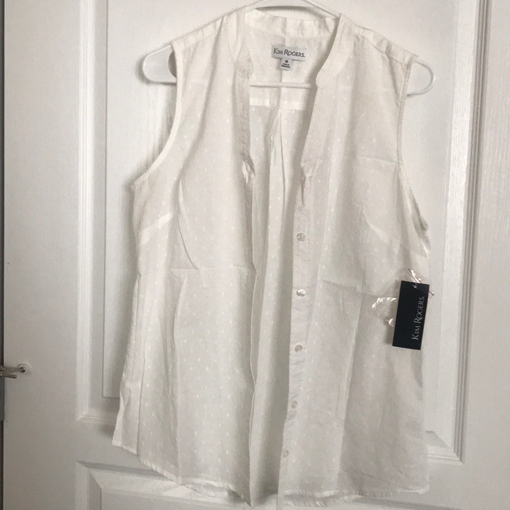 Kim Rogers White Sleeveless top Medium